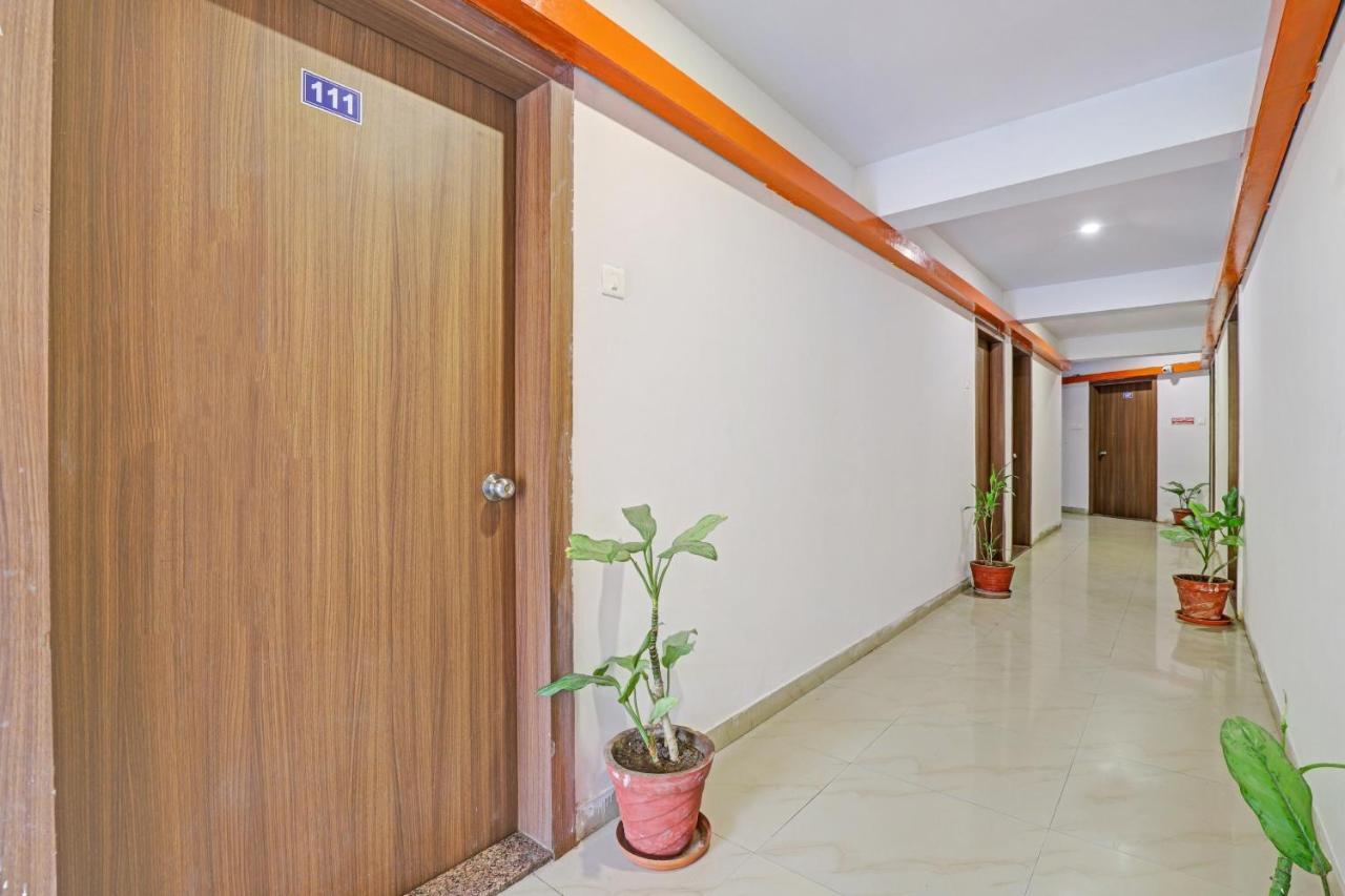 Oyo Flagship Hotel Residency Silvassa Eksteriør bilde