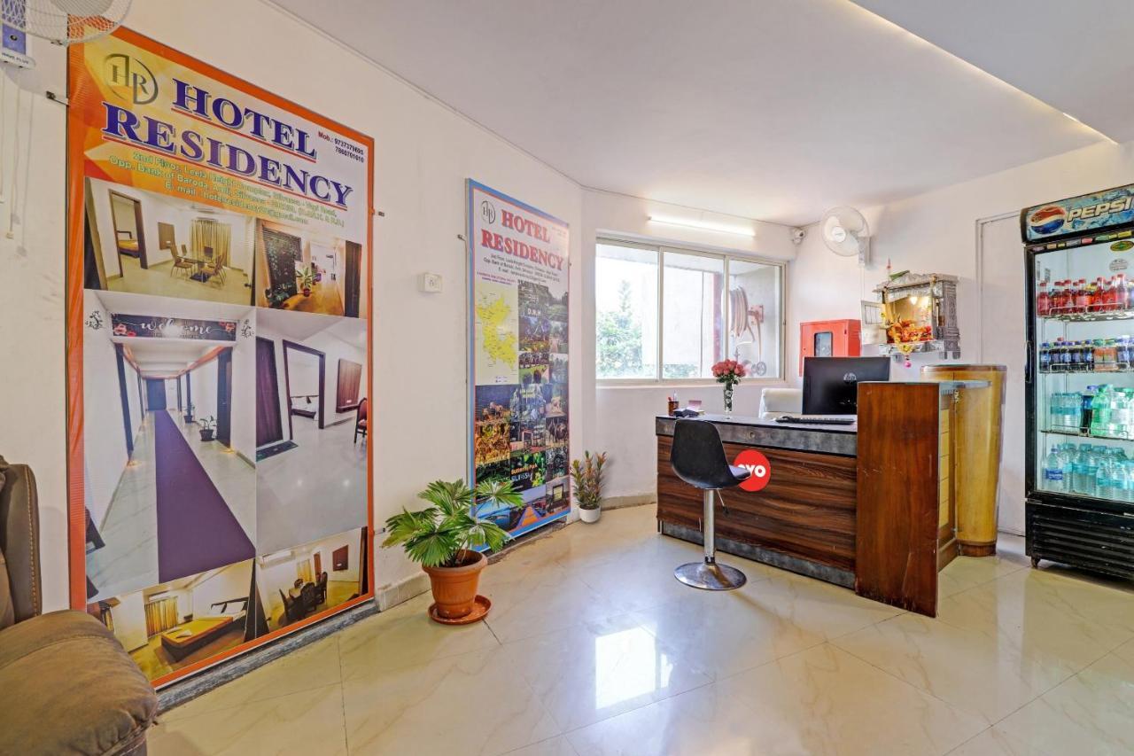 Oyo Flagship Hotel Residency Silvassa Eksteriør bilde